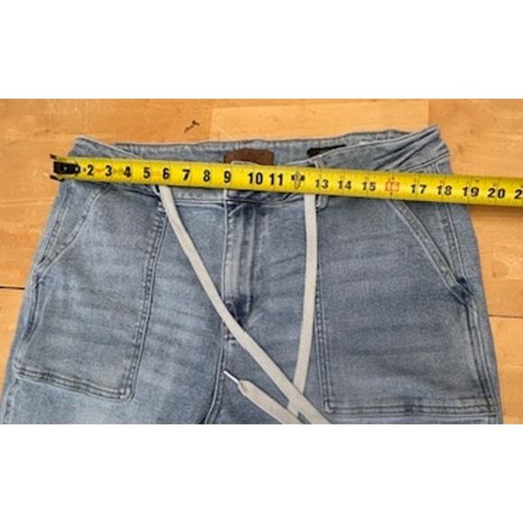 Judy Blue Light Wash Drawstring Cuffed Stretch Denim Joggers Size 18W - Picture 4 of 6